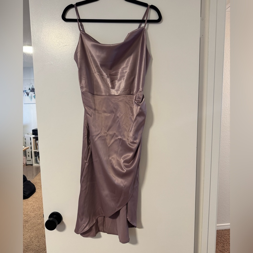 Women’s taupe dress Sz large